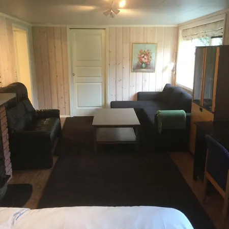 Husrom Apartment Bud